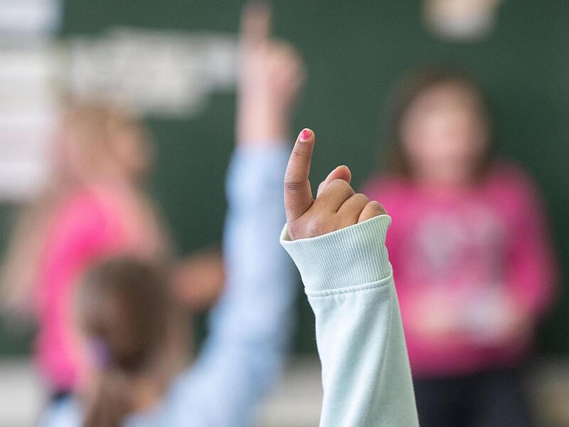 Am Dienstag  kehrt wieder Leben in die Schule  in Stadt- und Landkreis Kulmbach ein.