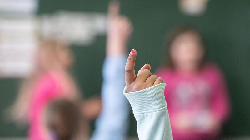 Am Dienstag  kehrt wieder Leben in die Schule  in Stadt- und Landkreis Kulmbach ein.