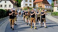 Kerwa in StübigMit Baumaufstellen: Kerwa in Stübig Kerwa in StübigMit Baumaufstellen: Kerwa in Stübig