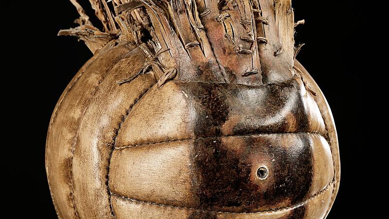 Volleyball aus Hanks-Film «Cast Away» bei Auktion Volleyball aus Hanks-Film «Cast Away» bei Auktion