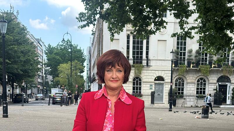 ARD-Korrespondentin Dittert in London ARD-Korrespondentin Dittert in London