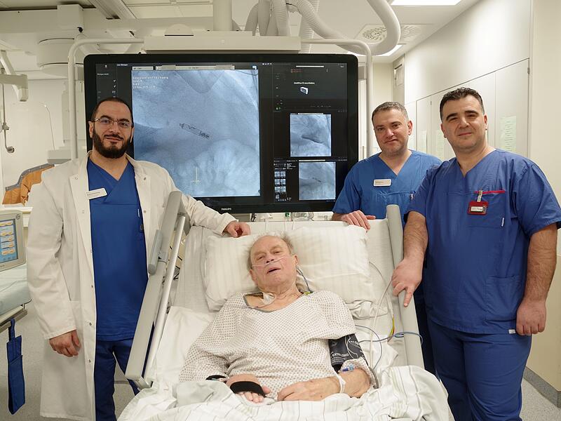 Reinhard Bätz wurde ein lebenswichtiger Herzschrittmacher implantiert.