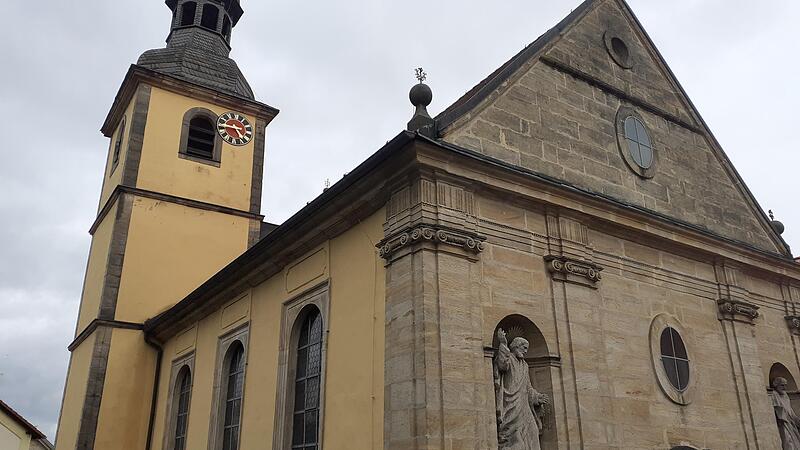 Die Pfarrkirche St. Johannes der T&auml;ufer in ReuthForchheim & Fr&auml;nkische Schweiz