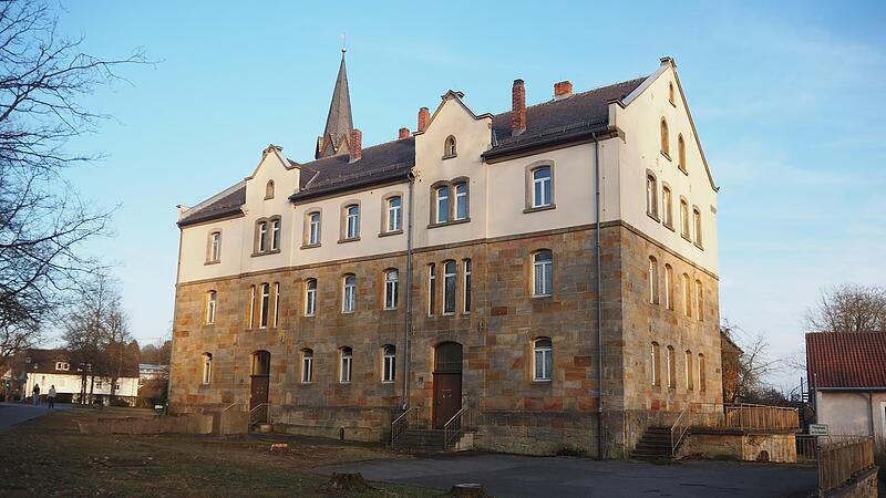 Ehemalige Klosterschule, die zum Kindergarten umgebaut wird.