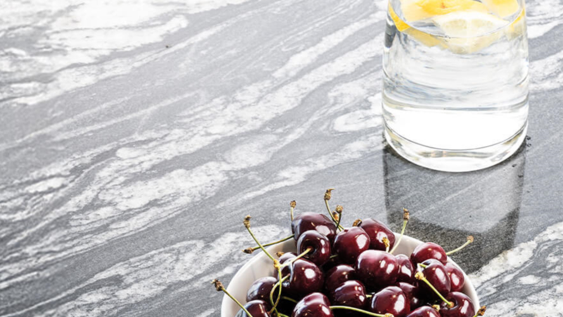 Besondere Aktion bei habicht + sporer: Granit-Arbeitsplatten ohne Mehrkosten