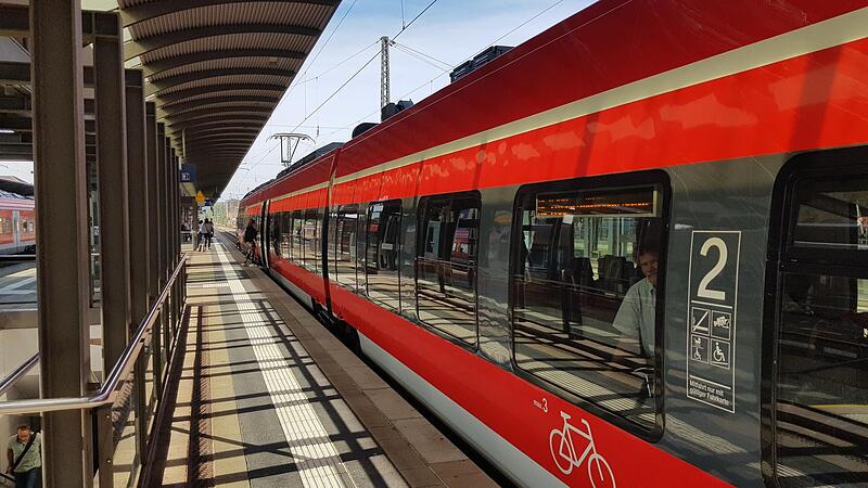 Wegen einer Reparatur an der Oberleitung kommt es im Raum Hirschaid (Landkreis Bamberg) zu Beeintr&auml;chtigungen.