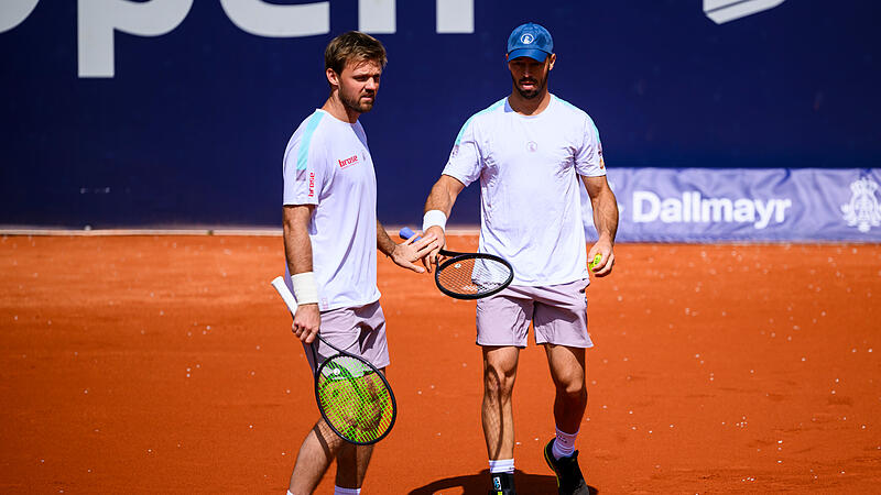 Kevin Krawietz (links) und Tim Pütz stehen im Viertelfinale des Masters-Turnier in Rom.