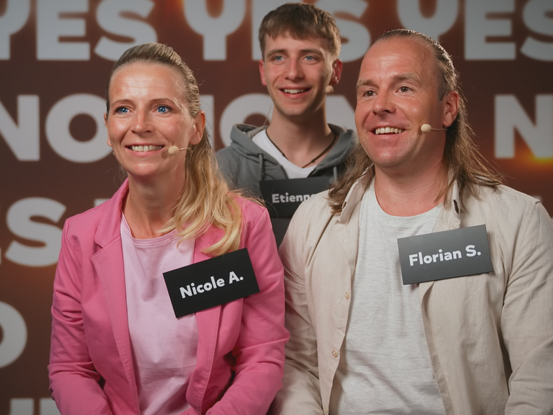 Nicole Andres-Schultheis, Fabian Schultheis und Etienne Andres bei den „Yes or No Games“.Nicole Andres-Schultheis, Fabian Schultheis und Etienne Andres bei den „Yes or No Games“. Nicole Andres-Schultheis, Fabian Schultheis und Etienne Andres bei den „Yes or No Games“.