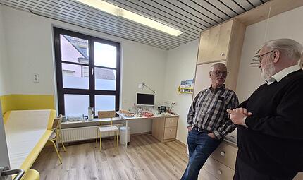 In Kronach hat eine neue Facharztpraxis für Kinderheilkunde und Jugendmedizin eröffnet In Kronach hat eine neue Facharztpraxis für Kinderheilkunde und Jugendmedizin eröffnet