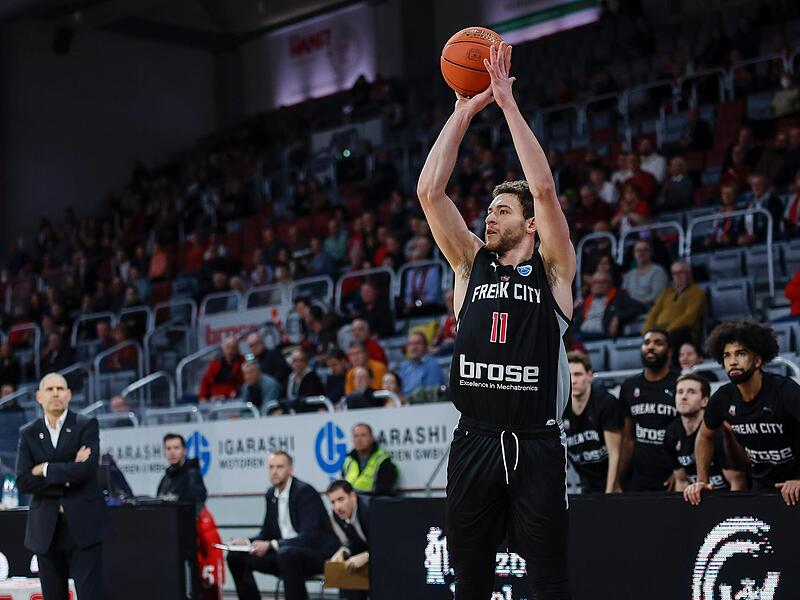 Kevin Wohlrath traf bei fünf Versuchen drei Dreier und kam auf 13 Punkte und sechs Rebounds.