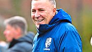 Trainer Bernd Fuchsbauer sah vier Tore seiner Mannschaft.Sportfoto Zink Trainer Bernd Fuchsbauer sah vier Tore seiner Mannschaft.Sportfoto Zink