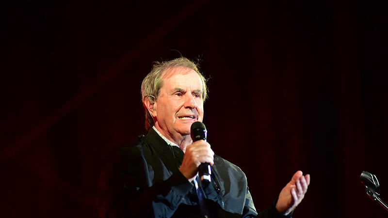 Erinnerung an 2023 und das Plassenburg-Open-Air mit Chris de Burgh2023 Plassenburg-Open-Air: Chris de Burgh