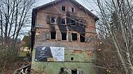 Das Gebäude ist einsturzgefährdet.