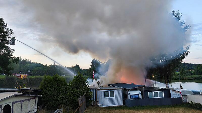 Brand auf Campingplatz Brand auf Campingplatz