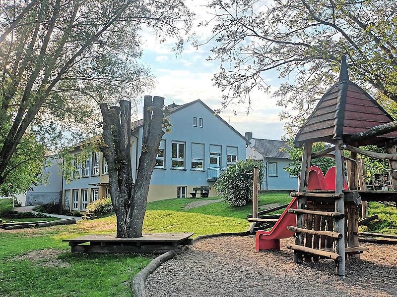 F&uuml;r den Kindergarten Untertheres hat der Thereser Gemeinderat die Bau- beziehungsweise Sanierungsma&szlig;nahmen in den Jahren 2028 und 2029 eingeplant.