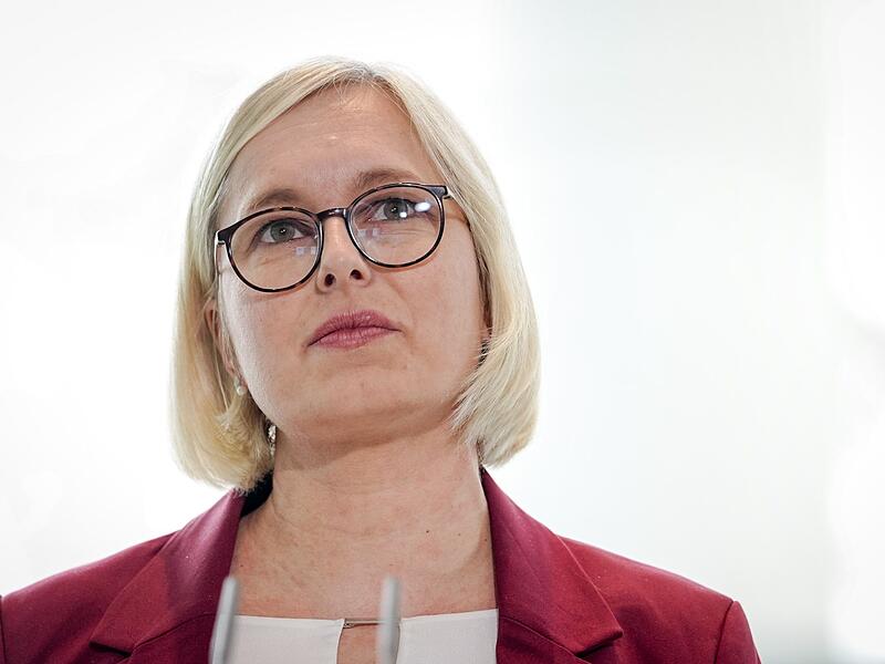 Christiane Schenderlein