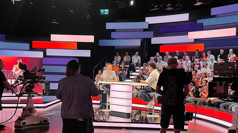 Merlin Hummel im Gespräch mit ZDF-Moderator Jochen Breyer.