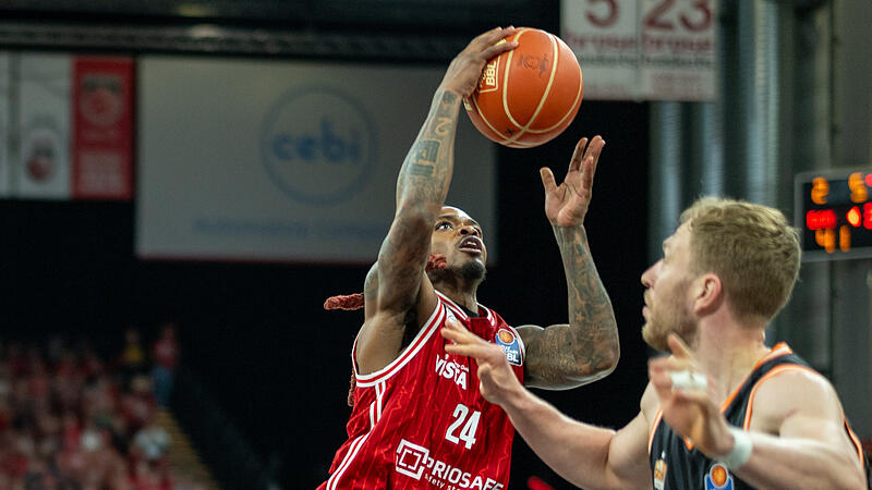 &Uuml;berzeugte mit einer Energieleistung: Bambergs Aufbauspieler Cobe Williams.