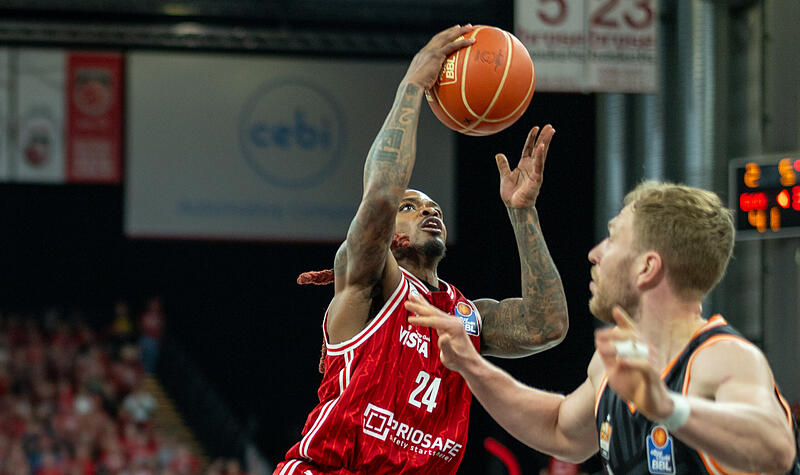 &Uuml;berzeugte mit einer Energieleistung: Bambergs Aufbauspieler Cobe Williams.