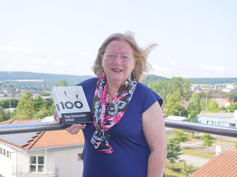 Elisabeth Müller, Chefin von Laboklin in Bad Kissingen: Das Unternehmen ermöglicht seinen Mitarbeitenden am Buß- und Bettag, ihre Kinder mit auf die Arbeit zu nehmen.