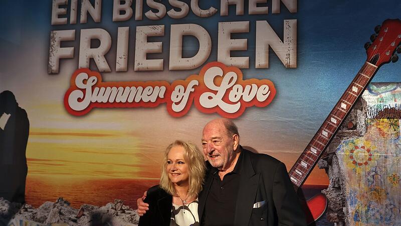Premiere des Musicals "Ein bisschen Frieden - Summer of Love" Premiere des Musicals "Ein bisschen Frieden - Summer of Love"