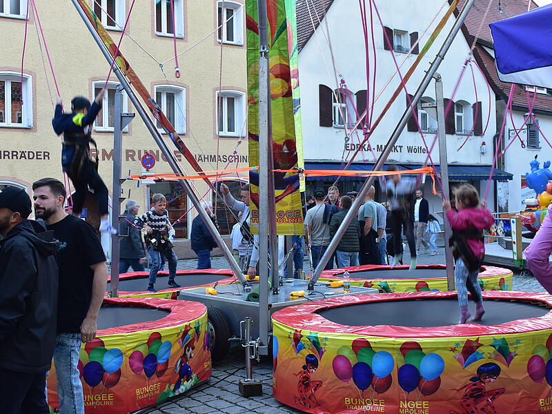 Kirchweih GräfenbergKirchweih Gräfenberg Die Kirchweih in Gräfenberg lockte am Wochenende viele Besucher an.