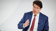 Klaus Rosenfeld erläutert die Entwicklung von Schaeffler
