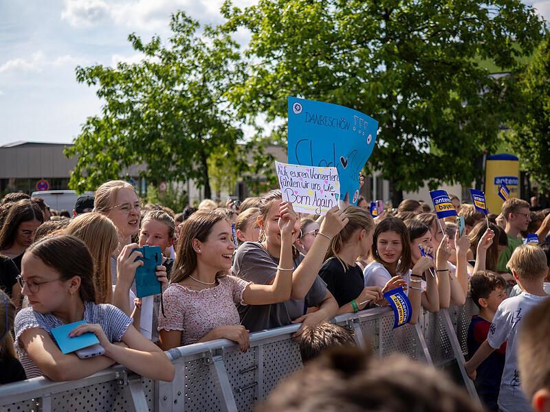 Antenne Bayern Schulhof Gig 2025 HöchstadtAntenne Bayern Schulhof Gig 2025 Höchstadt Der Antenne Bayern Schulhof Gig in Höchstadt, am Freitag, 18. Juli.