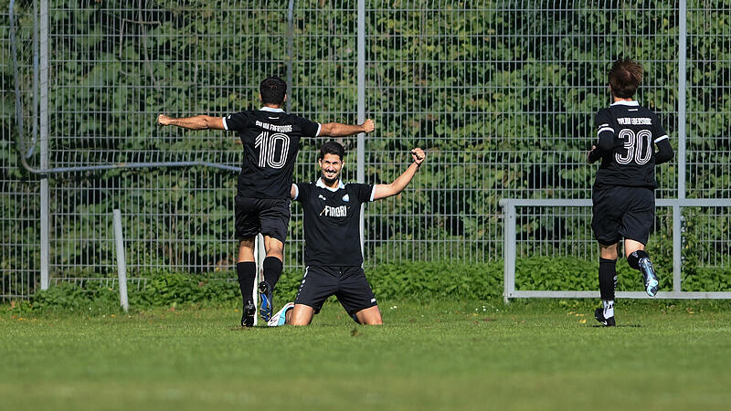 Sertan Sener & Co. (hier beim Jubel zum 2:1 über Ebern im Pokal) sind am Sonntag bereits wieder gegen den TSV Staffelstein gefordert.