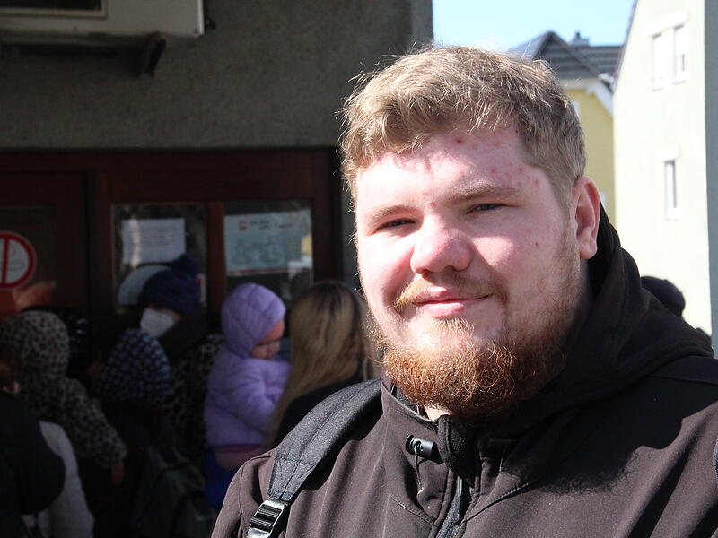 Der 23-jährige Alexander sucht Arbeit, findet aber keinen Job als Koch.Forchheim & Fränkische Schweiz Der 23-jährige Alexander sucht Arbeit, findet aber keinen Job als Koch.Forchheim & Fränkische Schweiz