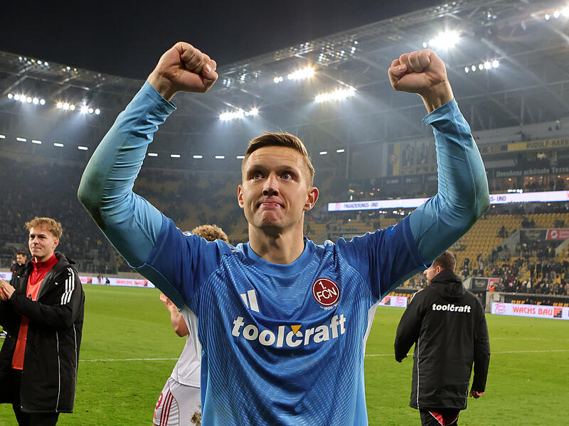 Spricht &uuml;ber die Bundesliga und den FC Schweinfurt 05: FCN-Torh&uuml;ter Jan Reichert.