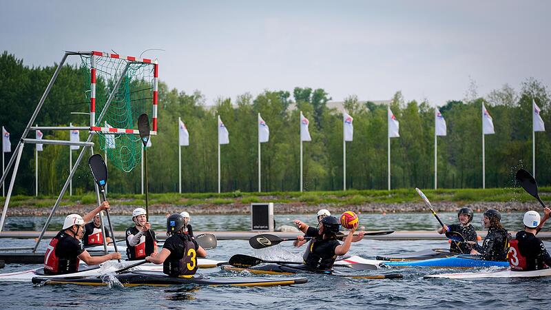Der PSC Coburg (schwarze Westen) nahm dieses Jahr am Allbau Cup in Essen mit einem neu formierten Jugendteam teil. Der PSC Coburg (schwarze Westen) nahm dieses Jahr am Allbau Cup in Essen mit einem neu formierten Jugendteam teil.