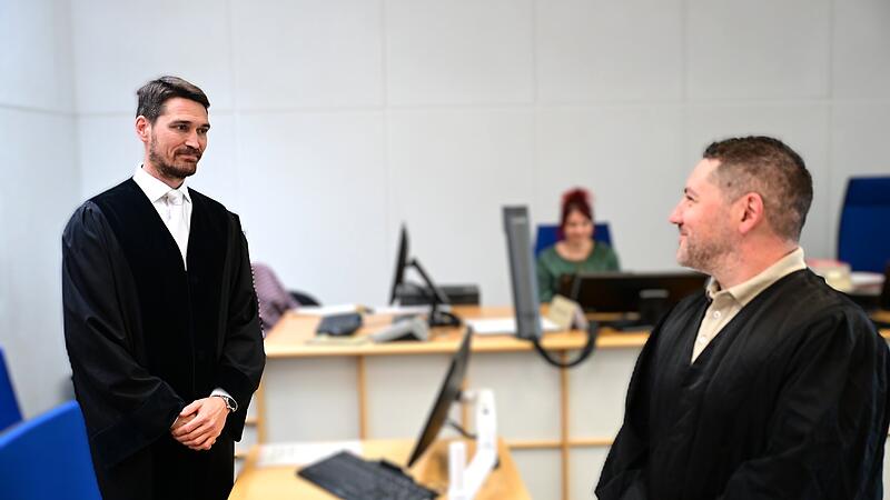 Amtsgericht Bamberg Volksverhetzung Juden Muslime Gaza-Krieg Staatsanwalt Matthias Eichelsdörfer und Rechtsanwalt Sascha Loth aus Saarbrücken im Gespräch