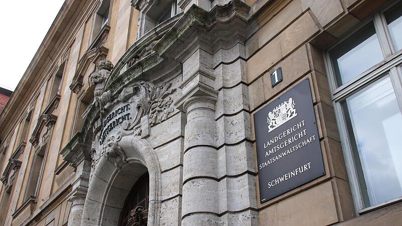 Gabi Ebert hat zumindest ihre Klage gegen die Stadt Hammelburg zur&uuml;ck gezogen.