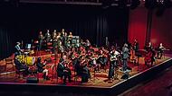 Als klassisches Sinfonieorchester mit Streichern, Holz- und Blechbläsern präsentierte sich das Hatay Academy Orchestra in Coburg bei seinem Benefizkonzert für die Erdbebenopfer.