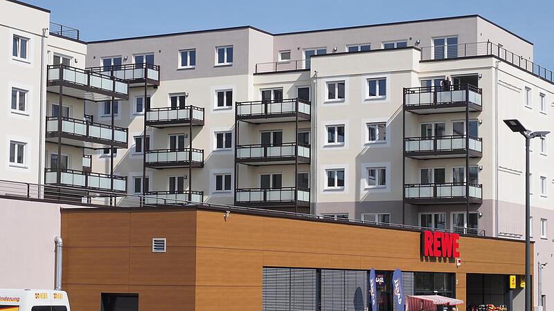 Seit 2025 (1. Quartal) gibt es in dem Quartier eine niedergelassene &Auml;rztin und endlich auch mit der Rewe einen Nahversorger (vulgo: Supermarkt).