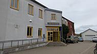 Jugendzentrum Lichtenfels Eingang Funktional und rollstuhlgerecht: Der Eingang zum Jugendzentrum Lichtenfels. Seit 30 Jahren besteht die Einrichtung an der Köstener Straße.