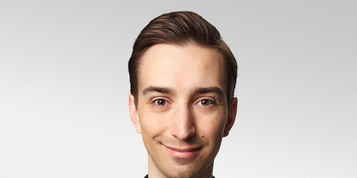 Kurzportrait und Artikel über Richard Schmidt