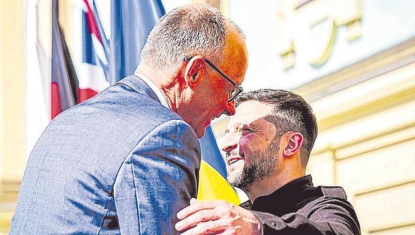 Friedrich Merz und Wolodymyr Selenskyj, hier bei einem Treffen im Mai 2025. Friedrich Merz und Wolodymyr Selenskyj, hier bei einem Treffen im Mai 2025.