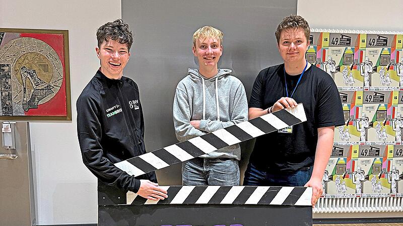 Ferdinand Diegelmann, Johannes Markart und Tizian Beck vom Br&uuml;ckenauer Gymnasium. Heiko Berner