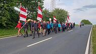 Am Pfingstwochenende stehen in Stadt und Landkreis Bamberg auch einige Wallfahrten an. Diese Aufnahme stammt aus dem letzten Jahr und zeigt die Hirschaider Wallfahrt auf dem nach Gößweinstein.