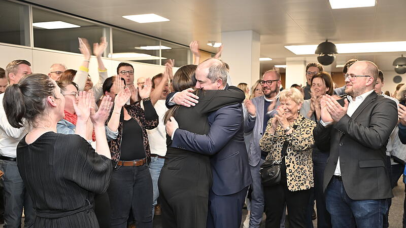 Dominik W. Heike ist neuer Oberbürgermeister von Neustadt bei Coburg Dominik W. Heike ist neuer Oberbürgermeister von Neustadt bei Coburg