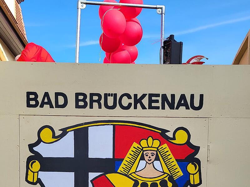 Viel los war am Faschingsdienstag, 4. März 2025, beim Faschingszug in Bad Brückenau.