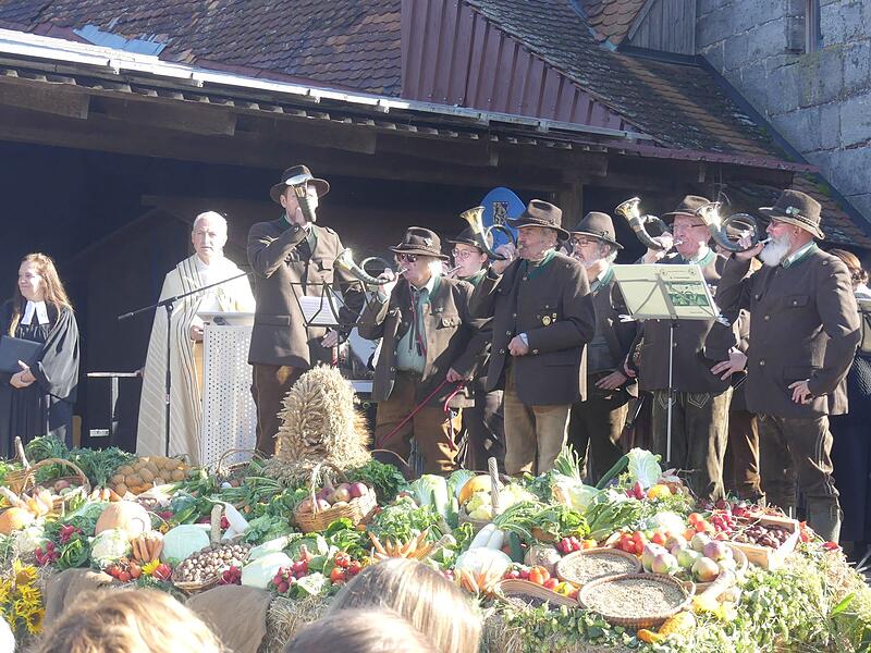 Kreiserntedankfest in Oberndorf