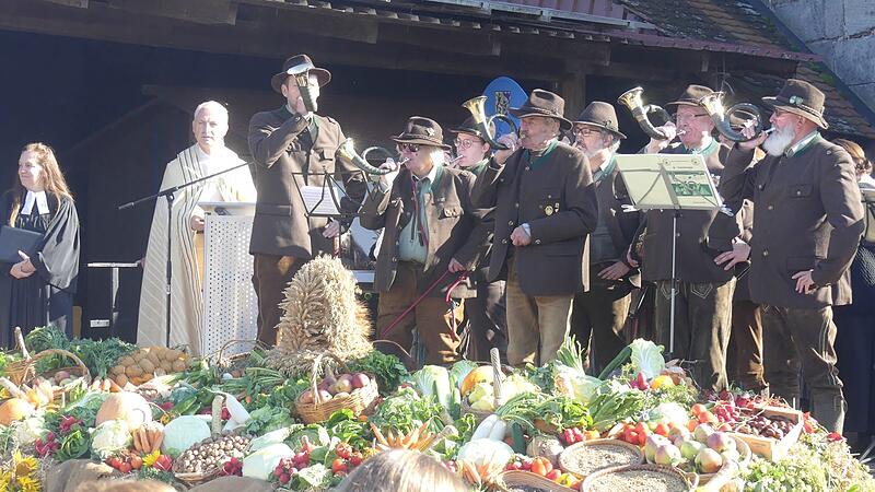 Kreiserntedankfest in Oberndorf