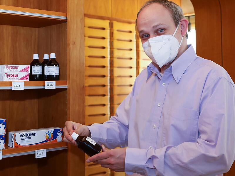 Beratung gehört für Apotheker Christian Redmann dazu.Forchheim & Fränkische Schweiz Beratung gehört für Apotheker Christian Redmann dazu.Forchheim & Fränkische Schweiz