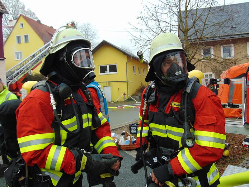 Die Tschirner Feuerwehr bekommt neue Atemschutzgeräte. Die Tschirner Feuerwehr bekommt neue Atemschutzgeräte.