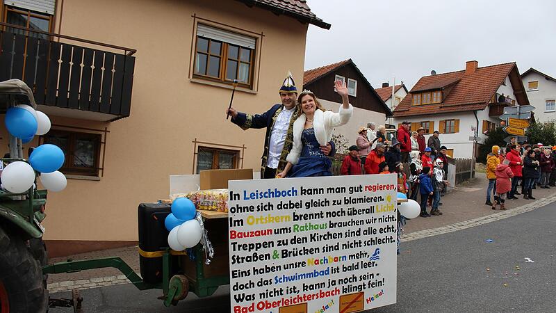 Das Prinzenpaar baut auf „Bad“ Oberleichtersbach in der Zukunft.