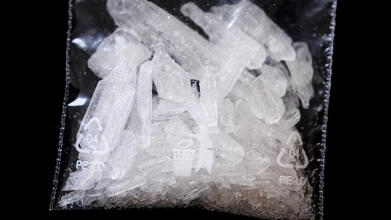 Crystal Speed: 100 Gramm dieser Droge besorgte sich ein 35-Jähriger für eine Geburtstagsparty bei einem alten Bekannten. Die Sache flog auf.