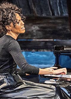 Marialy Pacheco tritt in Bayreuth auf. Marialy Pacheco tritt in Bayreuth auf.